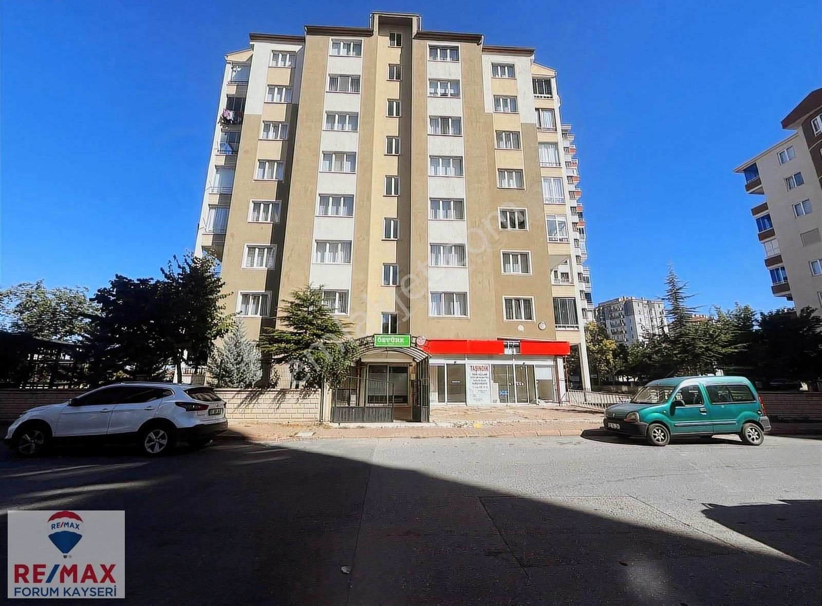 Hürriyet Yeniköy Mahalle Arası Kiralık Dükkan