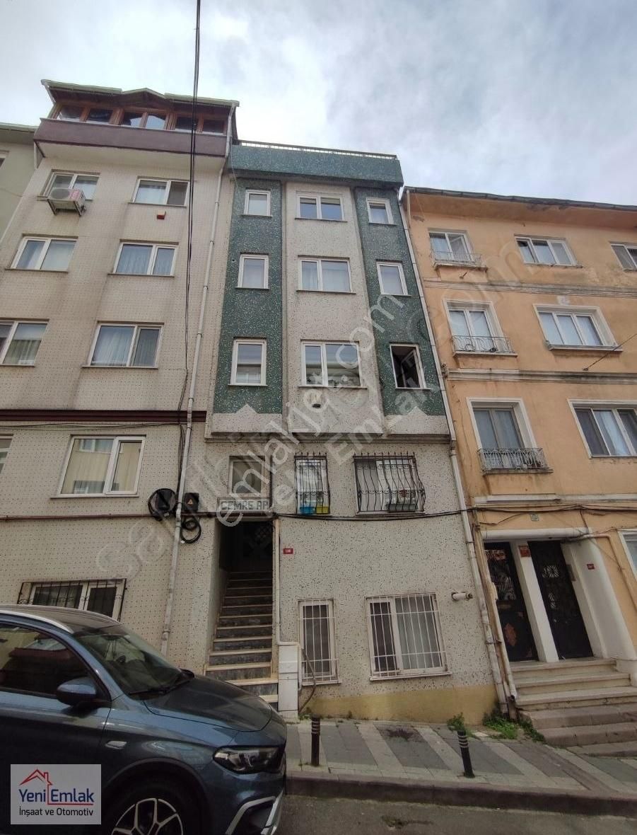 Yeni'den Üsküdar Valide-i Atik Mh. 2+1 Dubleks Daire Satılık