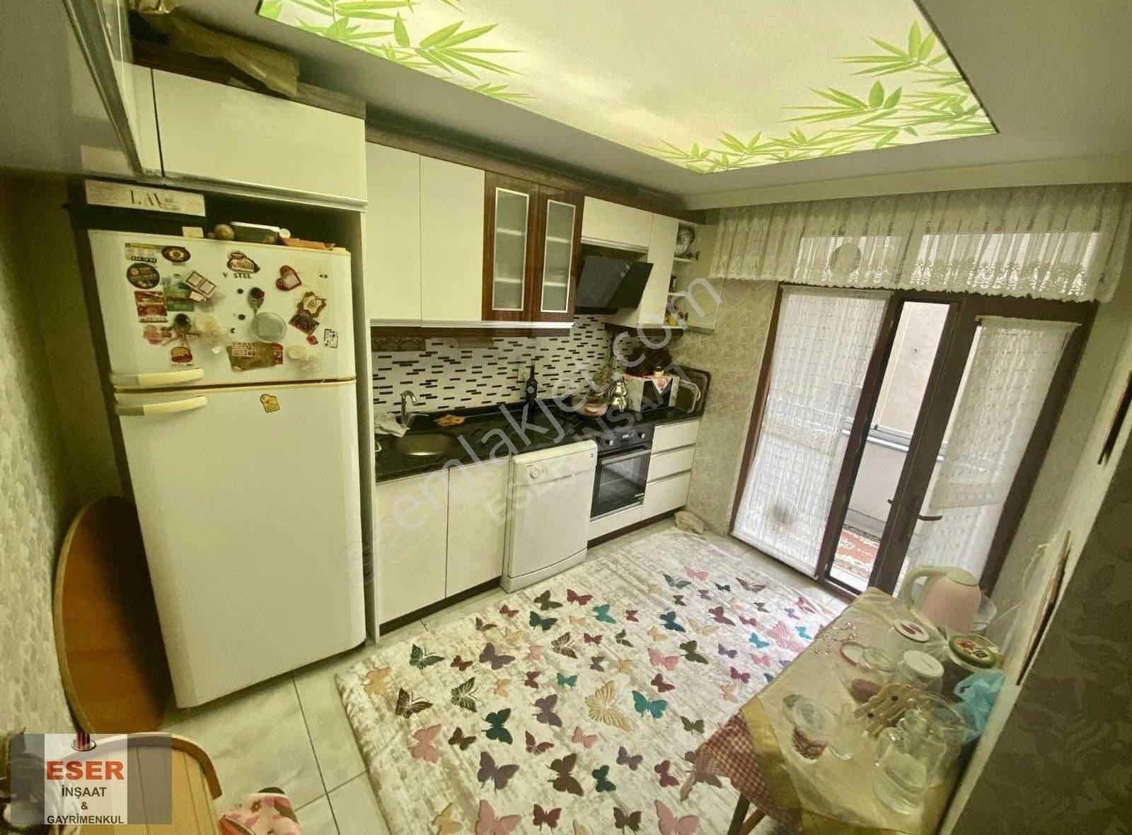 Tramvay Dibinde 3+1 125m2 Ebeveyn Banyolu Acil Satılık Ara Kat