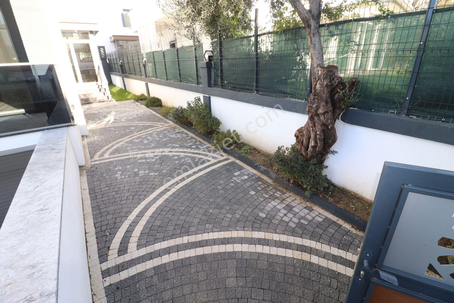 Kızılkeçili De Doğanın Cenneti Müstakil Havuzlu 5+1 Villa - Görsel 32