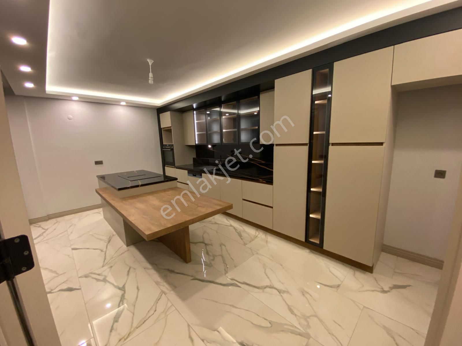 Kızılkeçili De Doğanın Cenneti Müstakil Havuzlu 5+1 Villa - Görsel 34