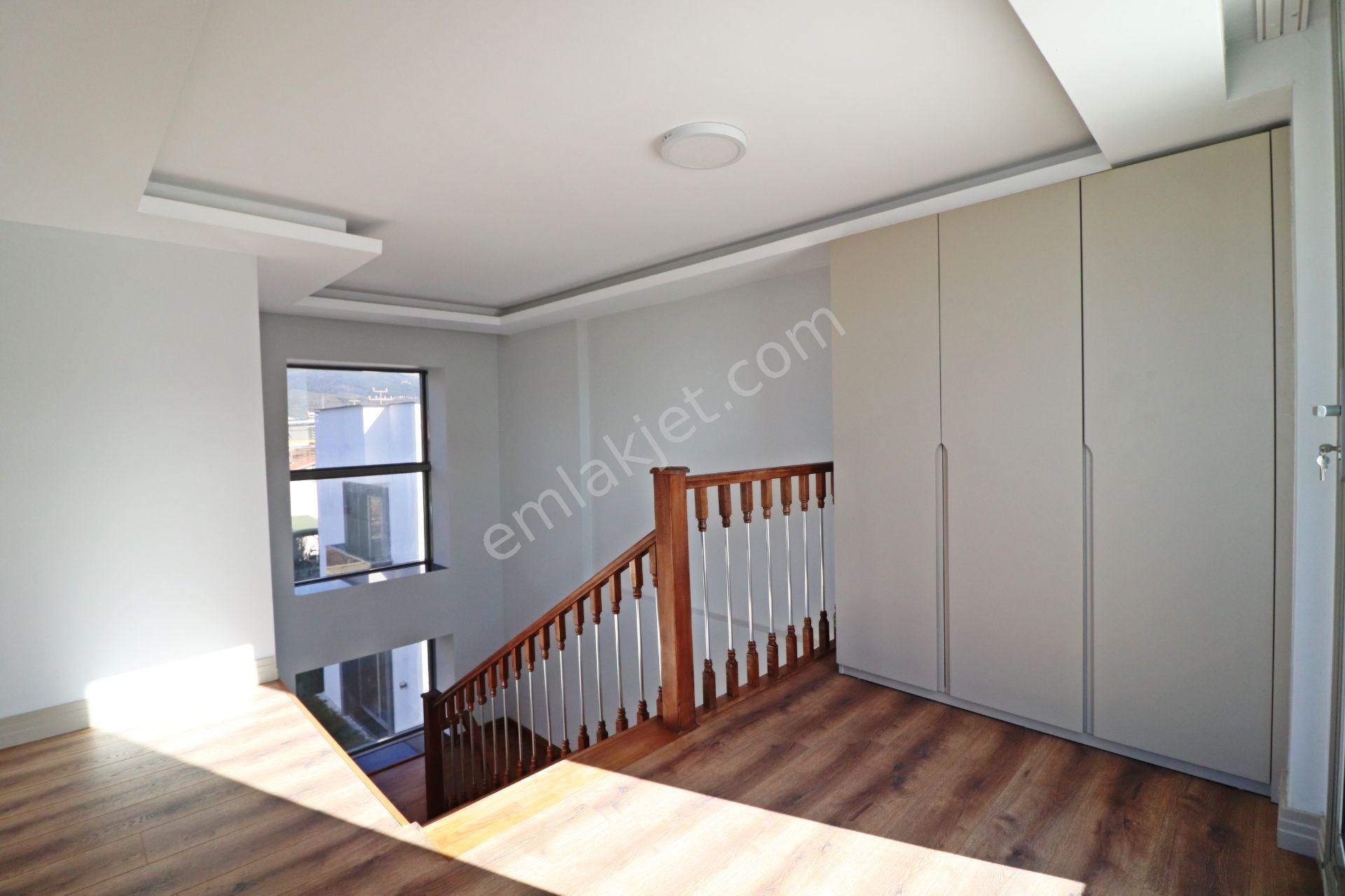 Kızılkeçili De Doğanın Cenneti Müstakil Havuzlu 5+1 Villa - Görsel 26