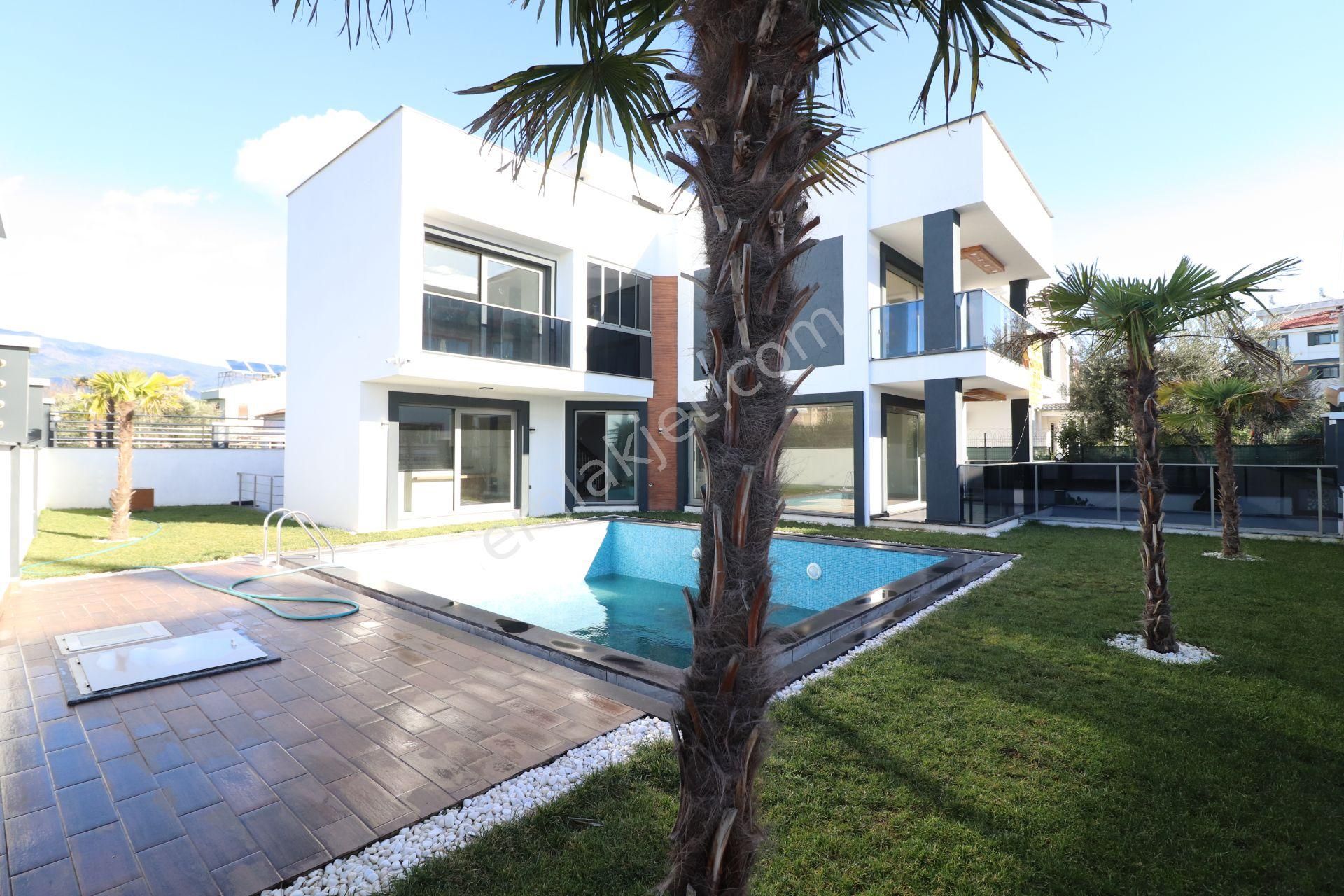 Kızılkeçili De Doğanın Cenneti Müstakil Havuzlu 5+1 Villa - Görsel 30