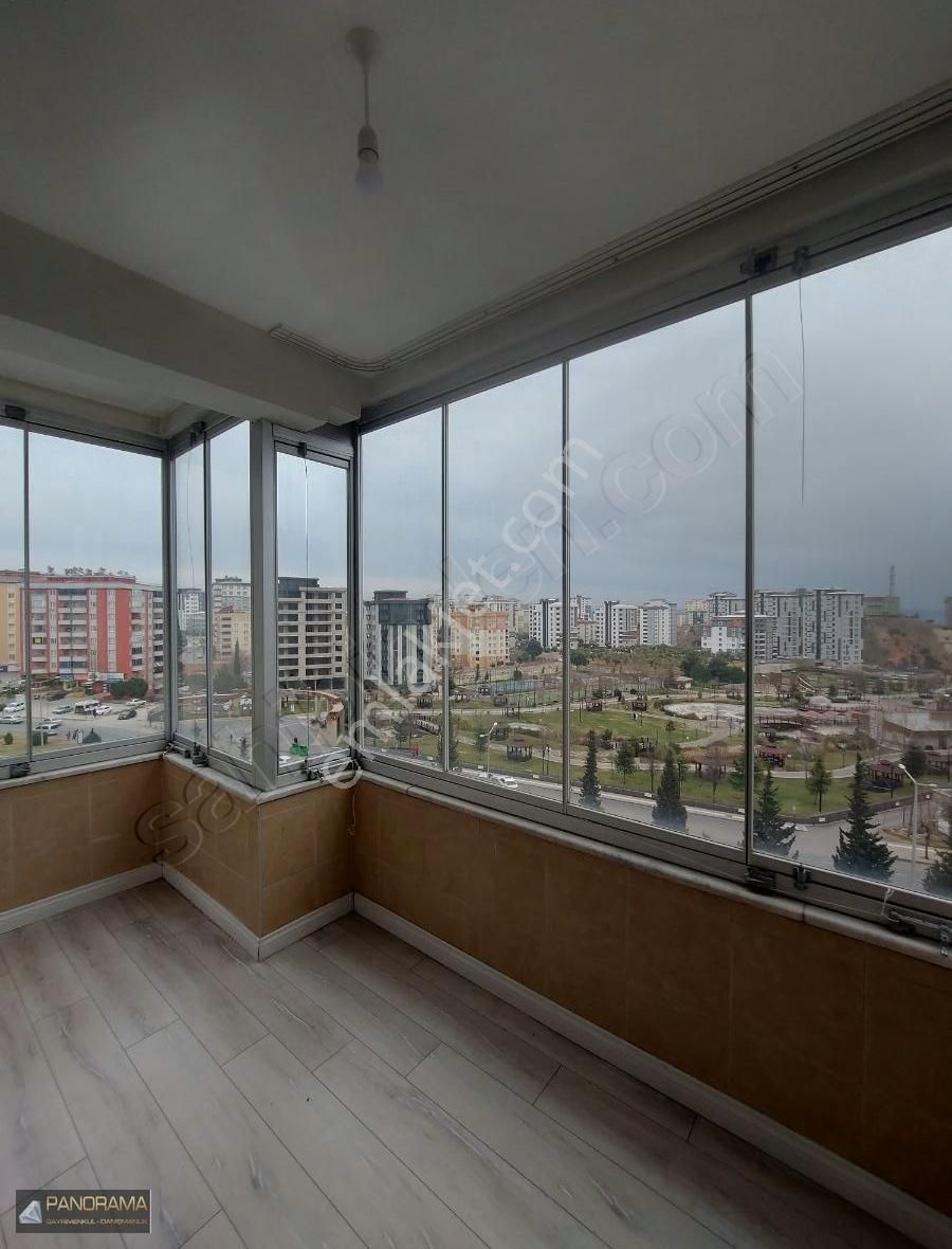 Aliyeizzetbegoviç Parkı Karşısı 4.5+1 Ultra Geniş Satılık Daire