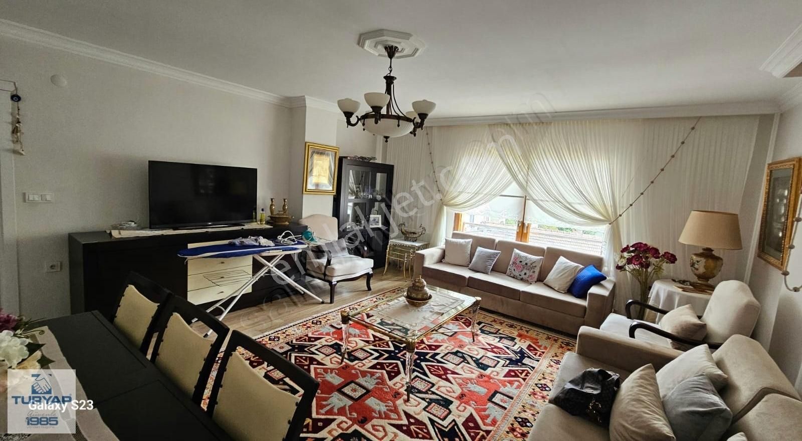 Yalova İsmetpaşa Mahallesinde, Site İçinde 3+1 Satılık Daire!