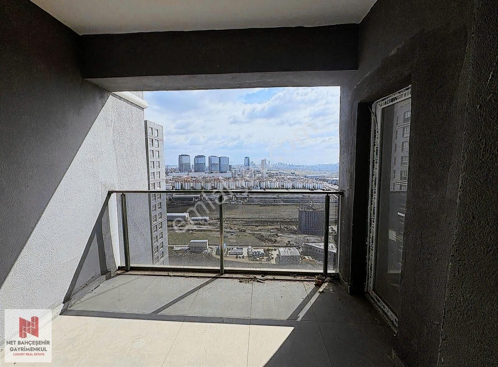 Bahcesehır Hayat Park2, Balkonlu Muhteşem 2+1