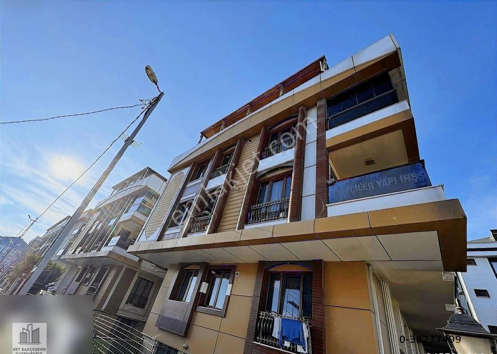Beylikdüzü Kavaklıda 5+2 Satılık Dubleks Daire