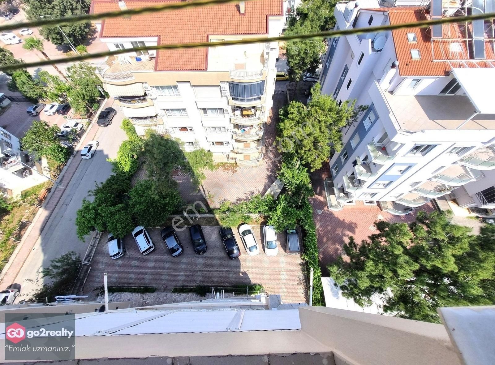 Go2realty'den Gürsu Da Uysalevler Sitesinde,içi Yapılı 3+1