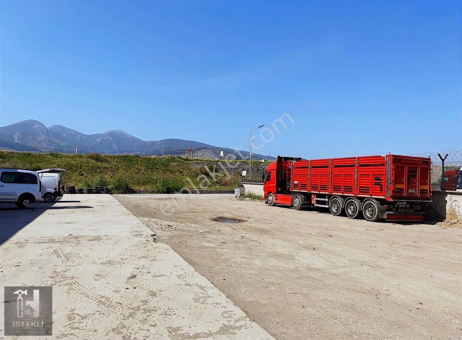 Yeni Kamyon Garajı Yanında Satılık Büyük Dükkan