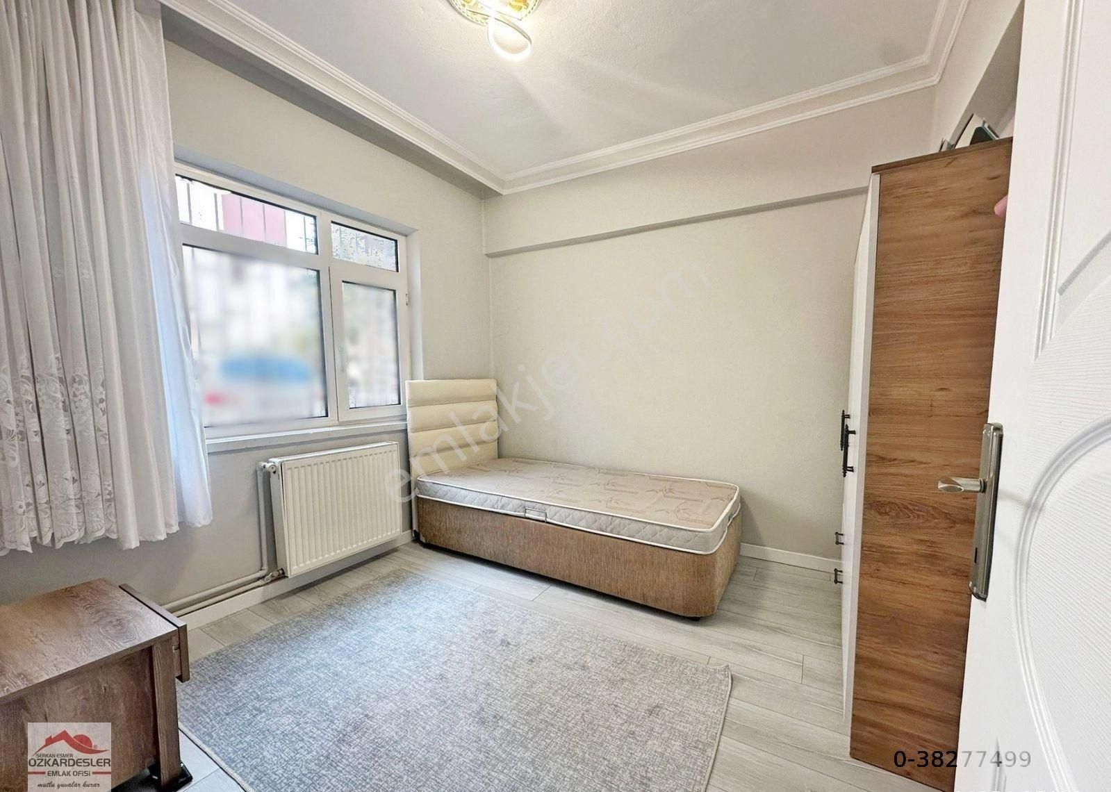 Özkardeşler'den *aşağı Eğlence Mahallesinde Yatırımlık Eşyalı Lüx Yapılı 4+1*