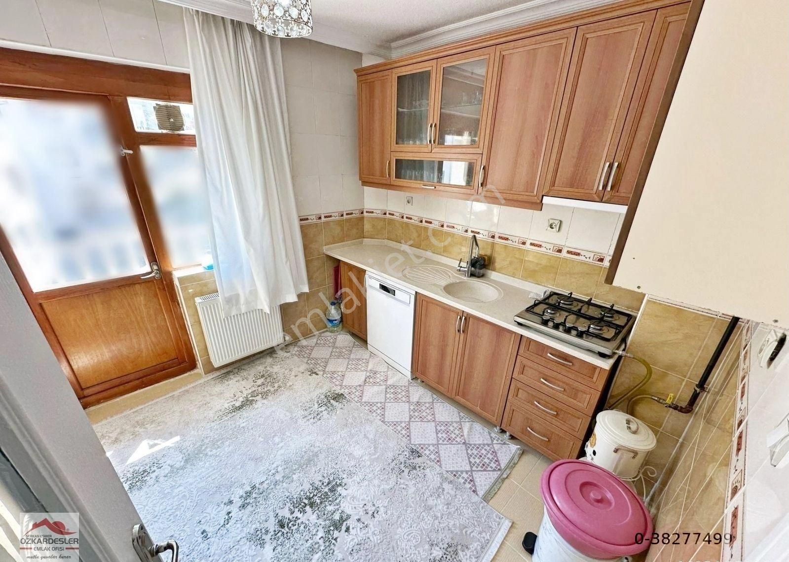 Özkardeşler'den Hayat Koleji Mevki Arakat Asansörlü Ultralüx 3+1
