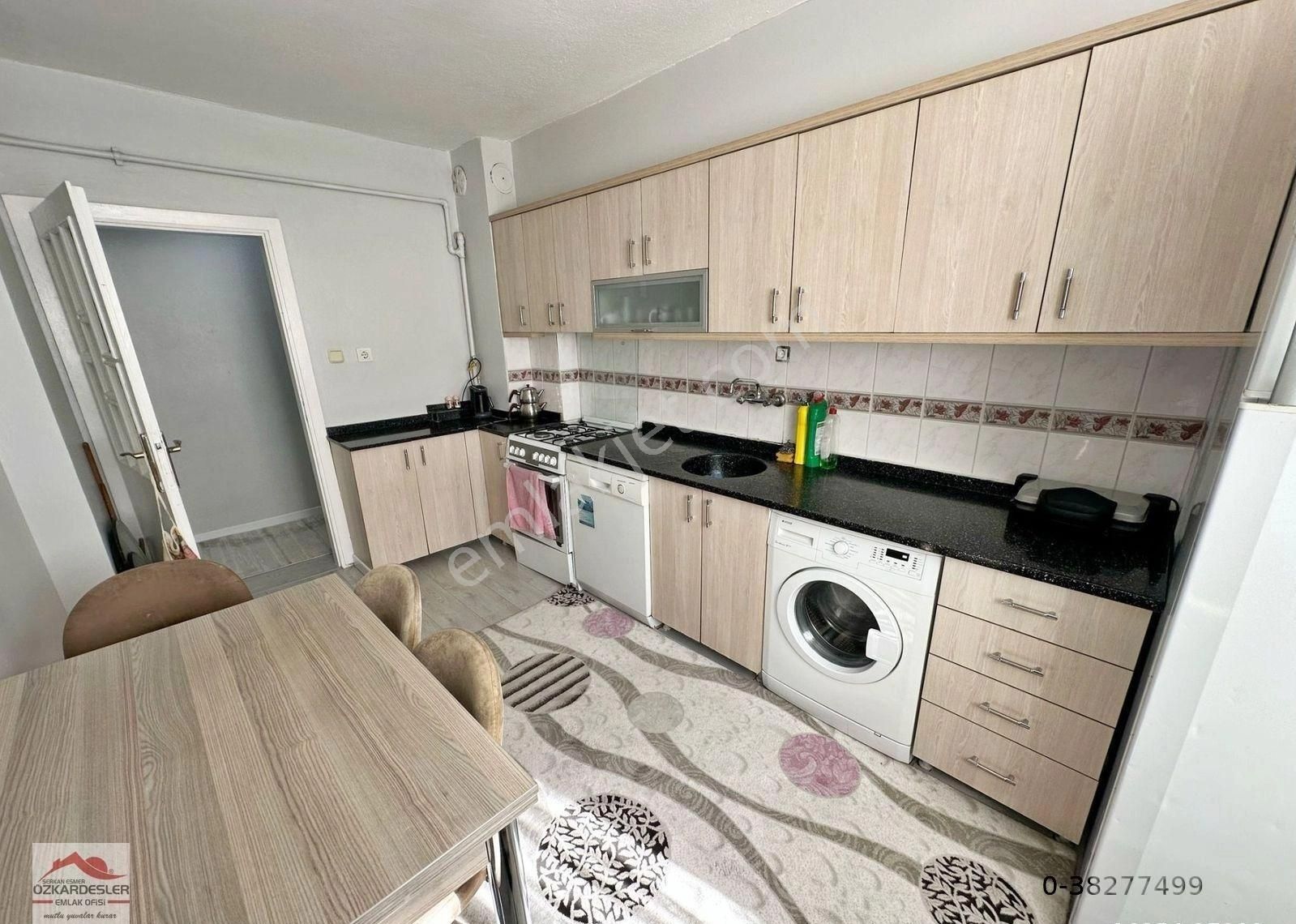 Özkardeşler'den *yıldız Cami Yanı Megalüx Yapılı Kat Konumu 3+1*