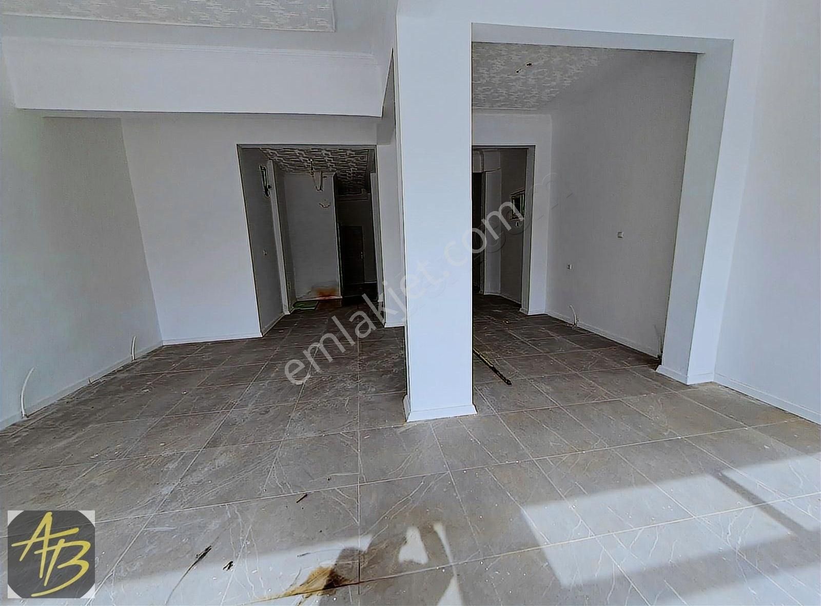 2 Adet Dükkan Ana Cadde Üzeri 200 M2 İçi 160 M2 Dış Satılık - Görsel 13