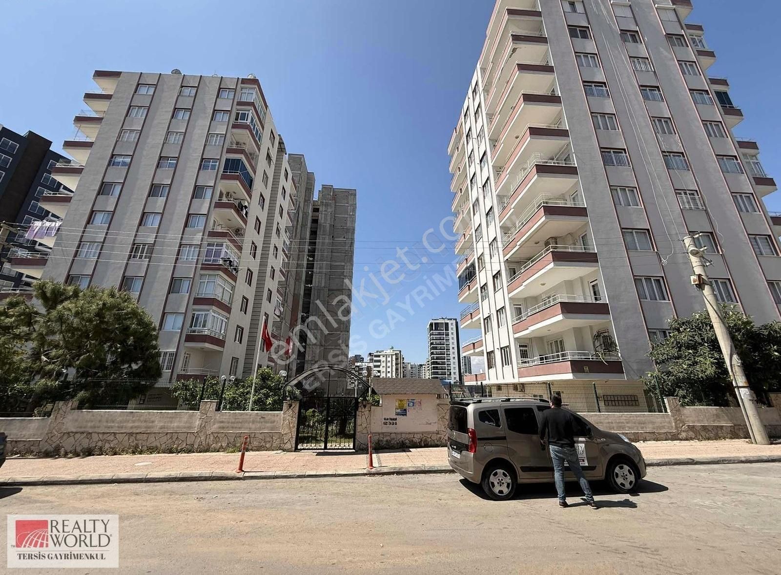 Rw Tersis'den Mezitli'de 3+1 Kiralık Daire