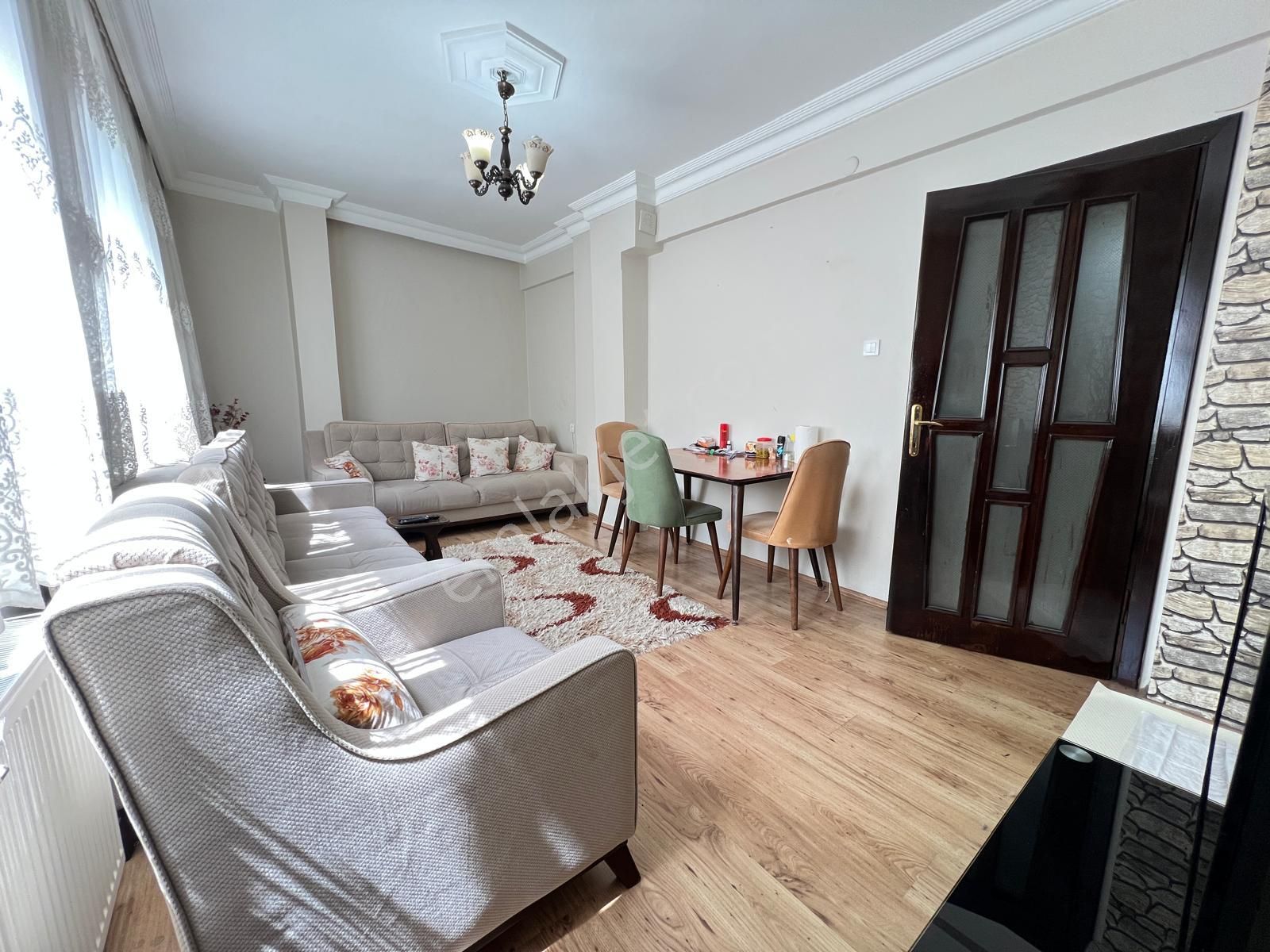 Loft'tan Kemalpaşa Mh Bağlar Cd Si Üstünde 3+1 115m Satılık 1.kat