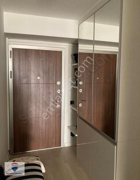 Alsancak'ta Yüksek Katta 2 Oda 1 Salon Aksoy Residence'da Daire