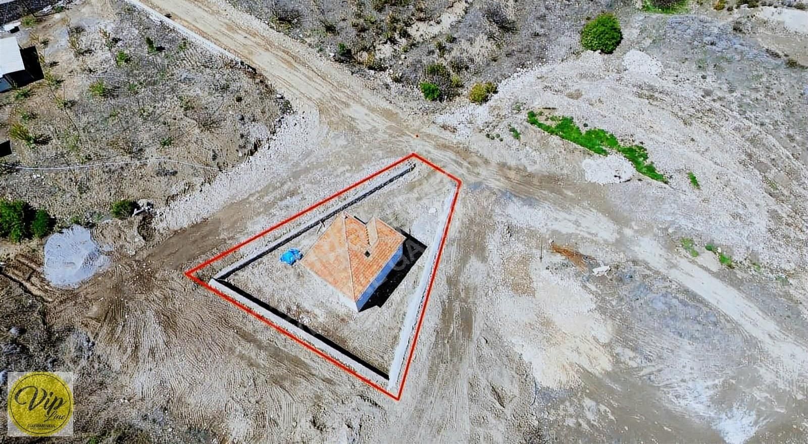 Vip Lineden Bahçesaray Villa Arkasında 592 M2 Arsa İçinde Villa