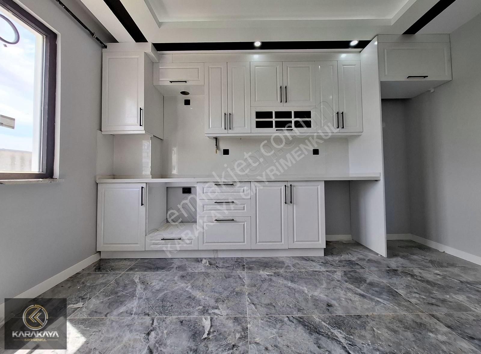 Karakaya Gym`den Baglarbaşı Mah 3+1 220 M² Lüx Geniş Dubleks