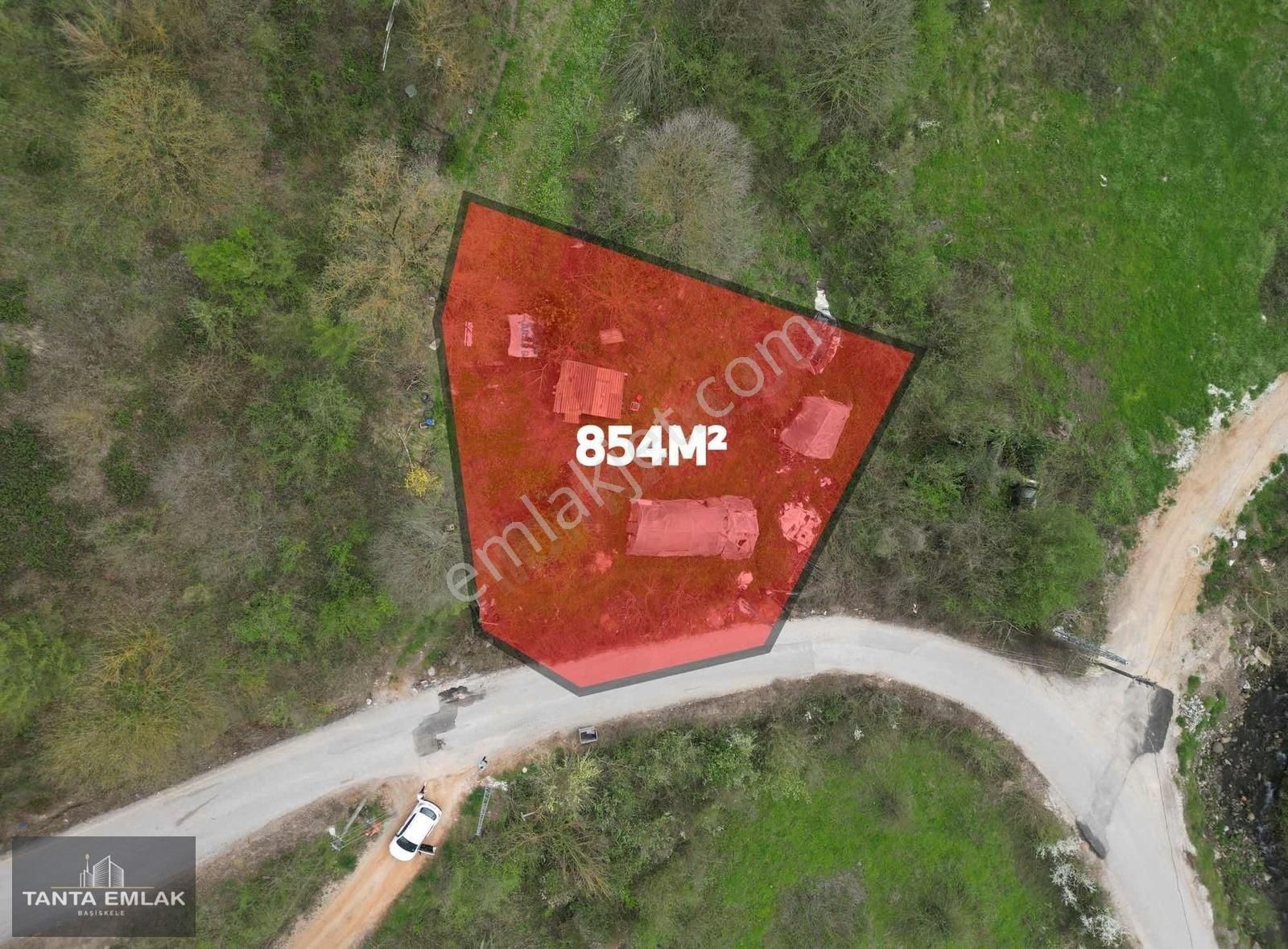 Havuzlubahçe Mevkiinde Yatırımlık %5 İmarlı Yatırımlık Tarla
