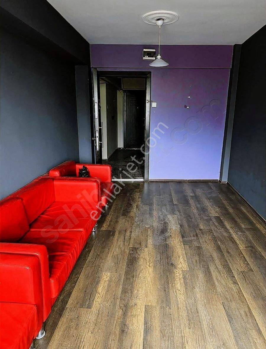 Setbaşında Kiralık Ofisler