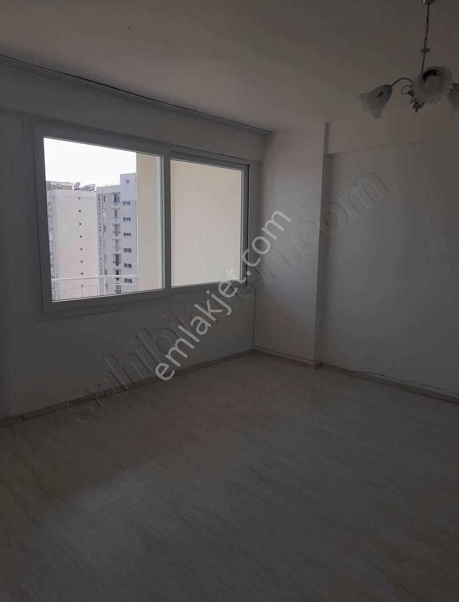 Tömükte Satılık 2+1 Amerkan Mutfak Daire
