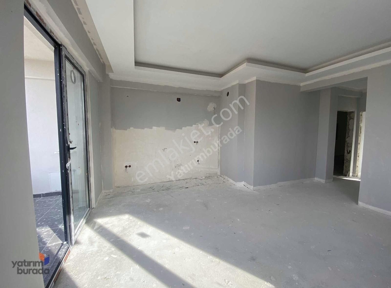 Tranvaya Yürüme Mesafesi 1+1 Deniz Manzaralı Büyük Balkonlu