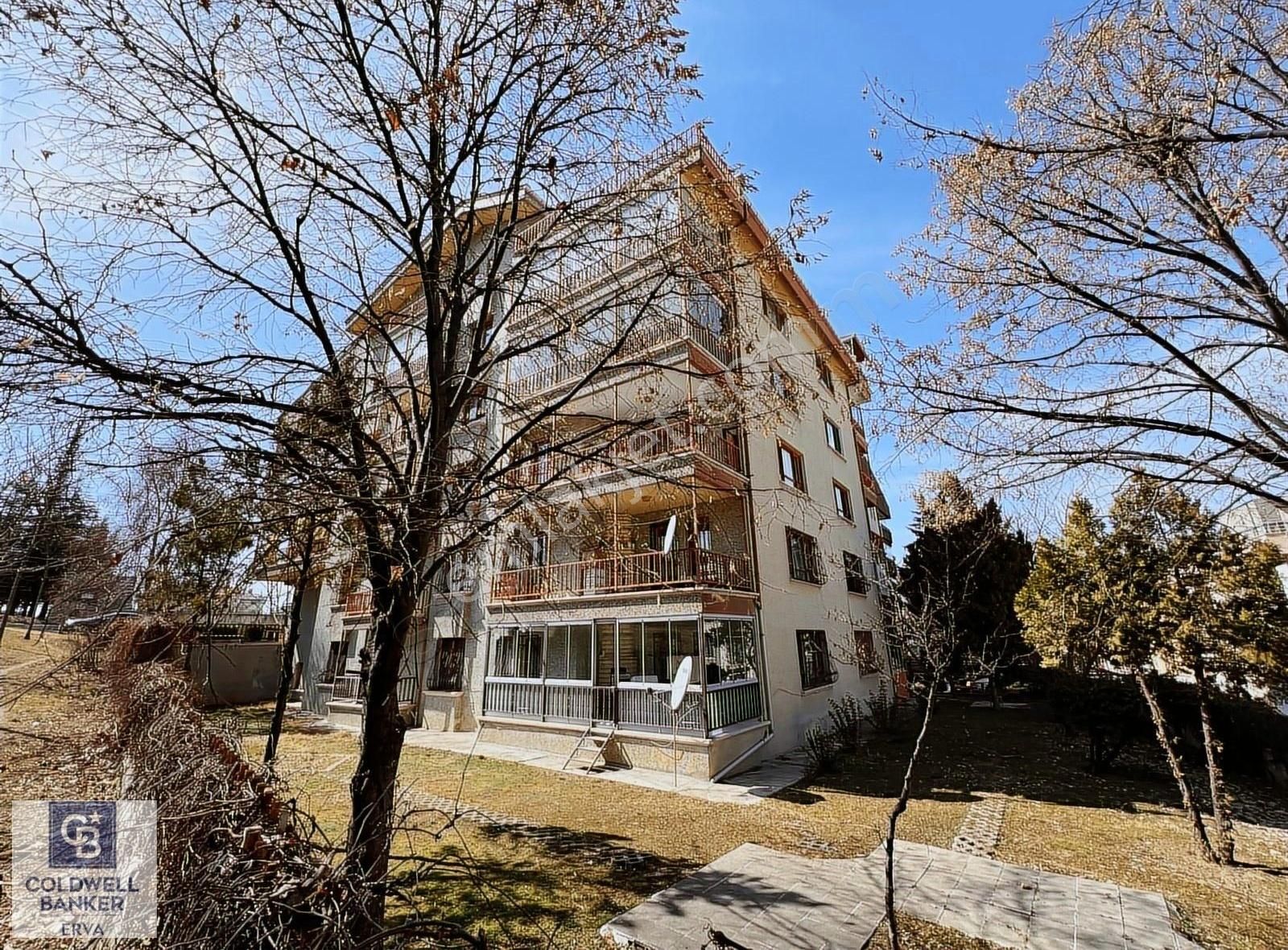 Doğukent Bulvarı Paraleli Full Yapılı Satılık 5+1 Dubleks Daire