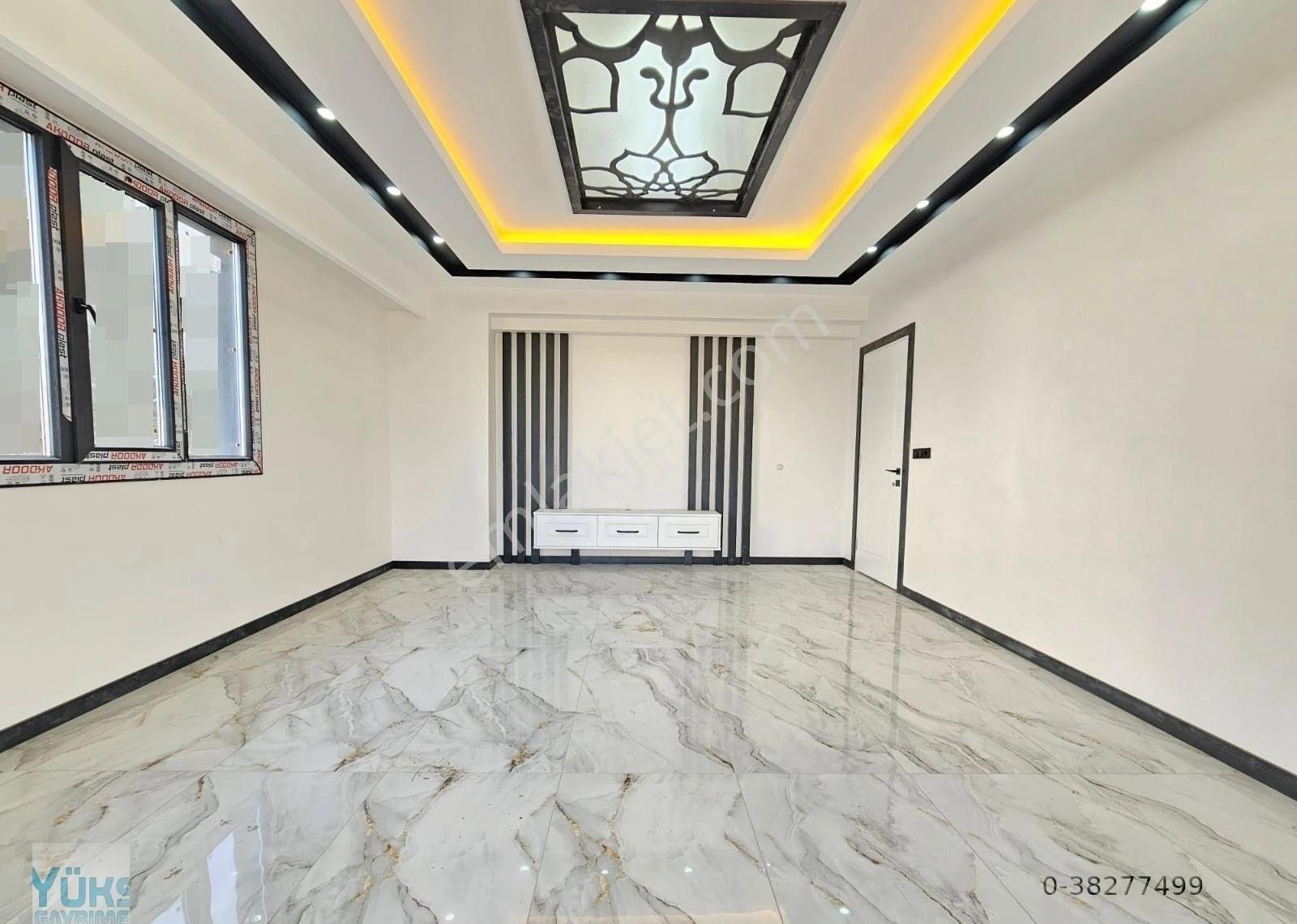 Denizli Şemikler De 3+1 160 M2 Ebeveyn Banyolu Önü Yeşil Alan Satılık Daire