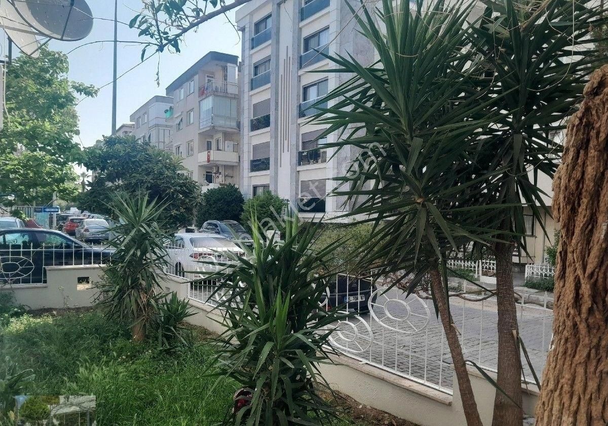 Bostanlı Sahile Yürüme Mesafesinde
