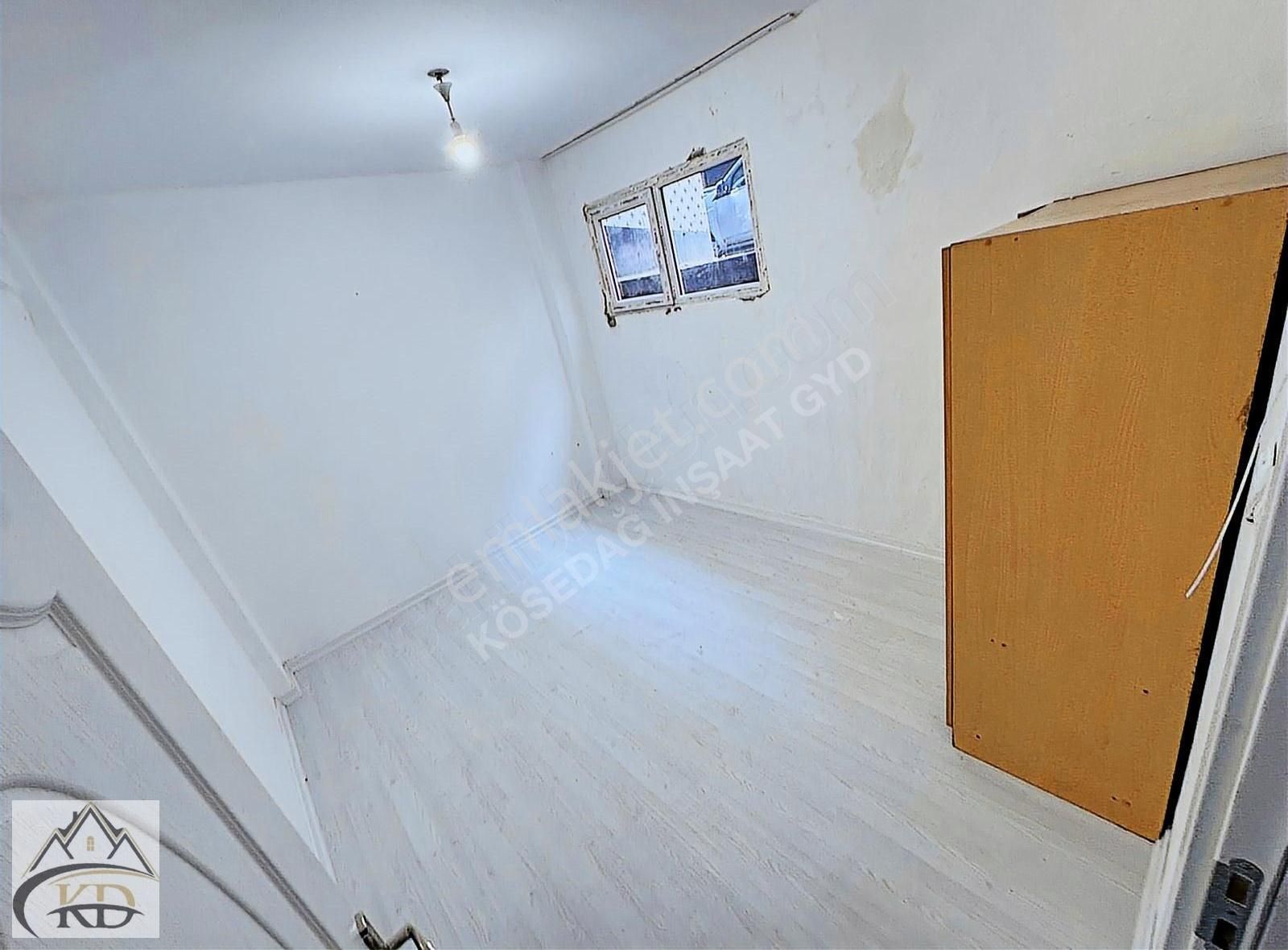 Kösedağ İnş. 50.yıl Mah. Yatırıma Uygun Satılık 1+1 Bahçe Katı