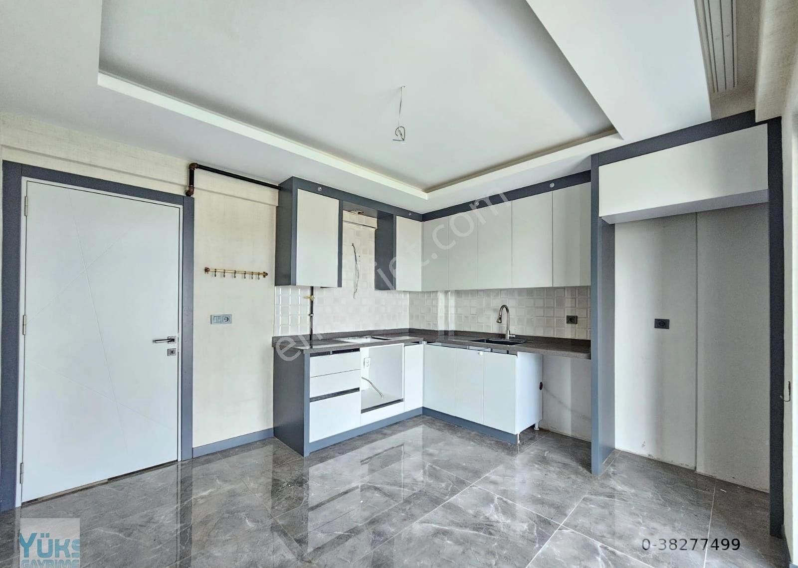 Denizli Karahasanlı Da 2+1 120 M2 Şehir Hastanesine Yakın Cam Balkonlu Lüks Satılık Arakat Daire