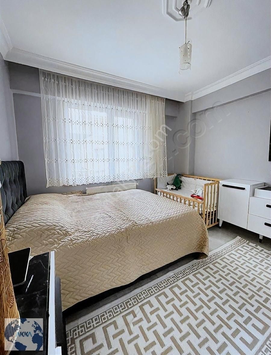 Umudun Şehri Esenyurt'ta Satılık Tadilatlı 2+1 Balkonlu Daire