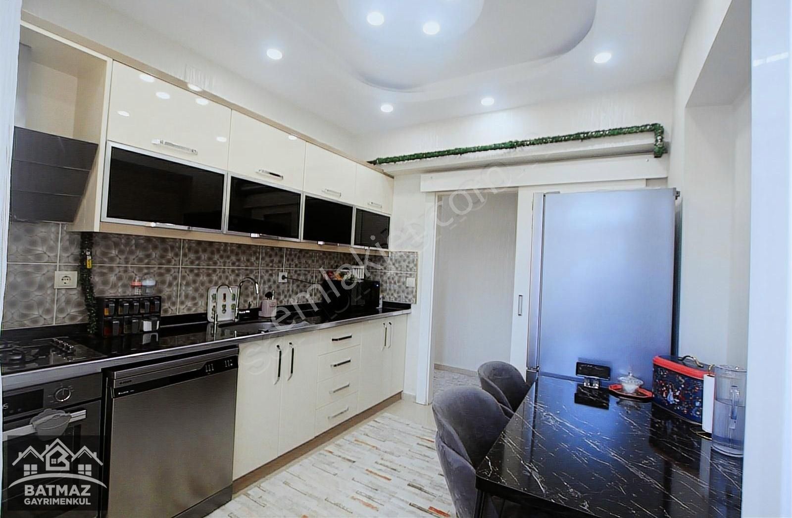 Seyrantepe'de Satılık Bakımlı (2+1) Daire