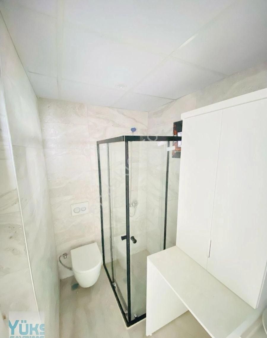Denizli Çakmak'ta 3+1 160 M2 Güzel Konumda Satılık Fırsat Daireler