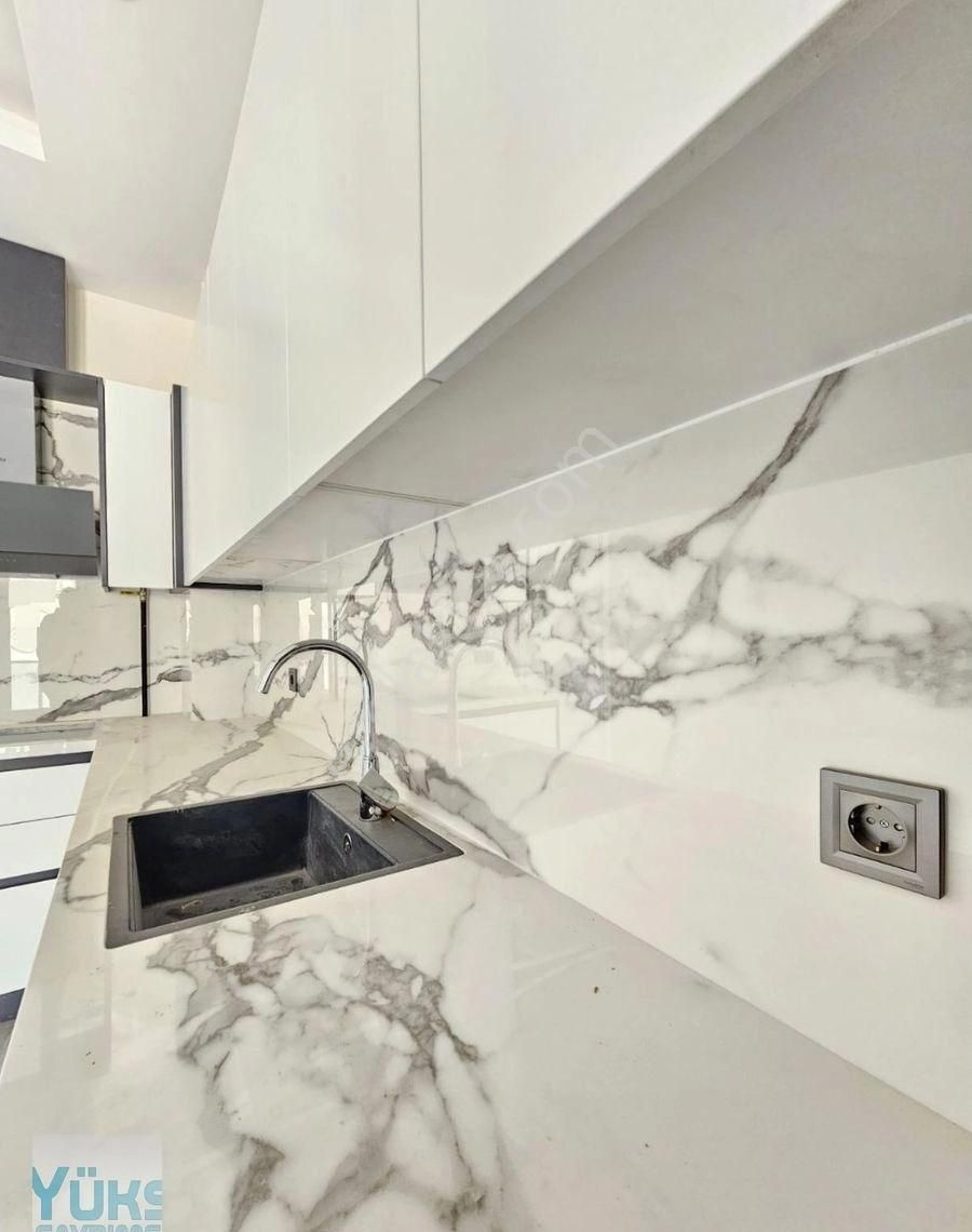 Denizli Çakmak Ta 2+1 120 M2 Mükemmel Konumda Satılık Daire