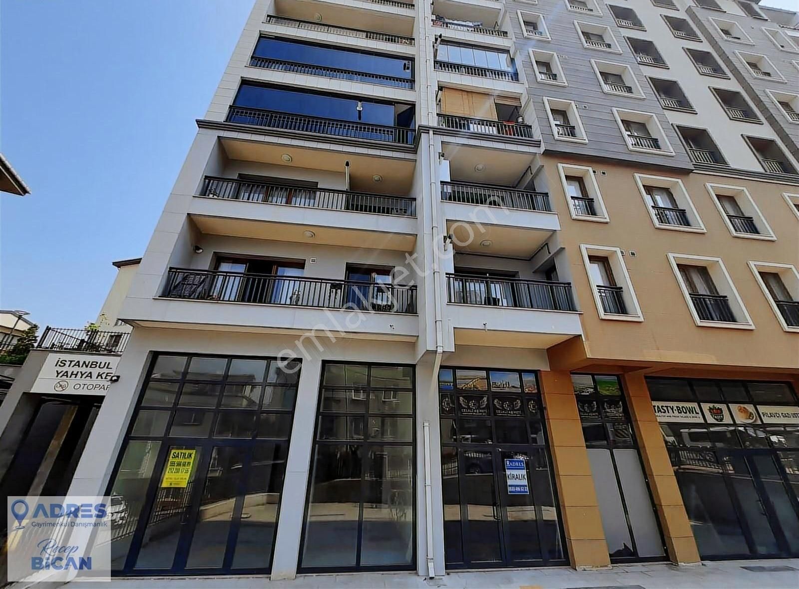 Kağıthane Yahya Kemal Toki'de 40m2 Kiralık Dükkan