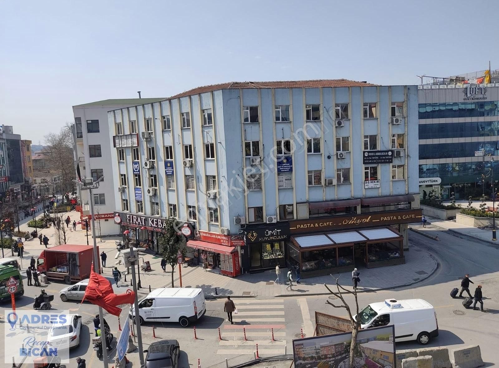 Kağıthane Merkez Meydanda Satılık 100 M2 Dekorlu Ofis İş Yeri
