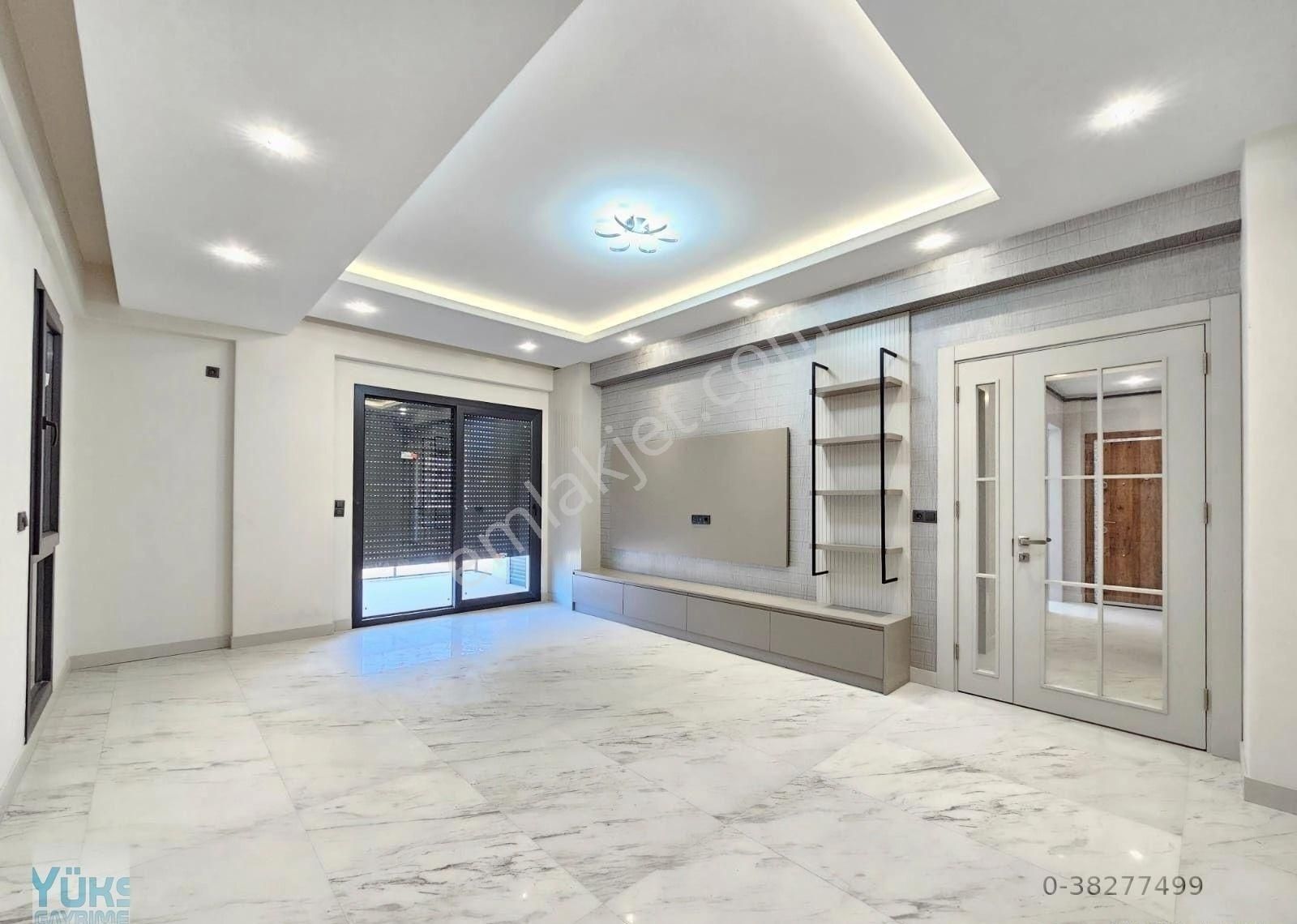 Denizli Yenişafak'ta 3+1 180 M2 Otopark Üstü Önü Açık Ultra Lüks Satılık Daireler