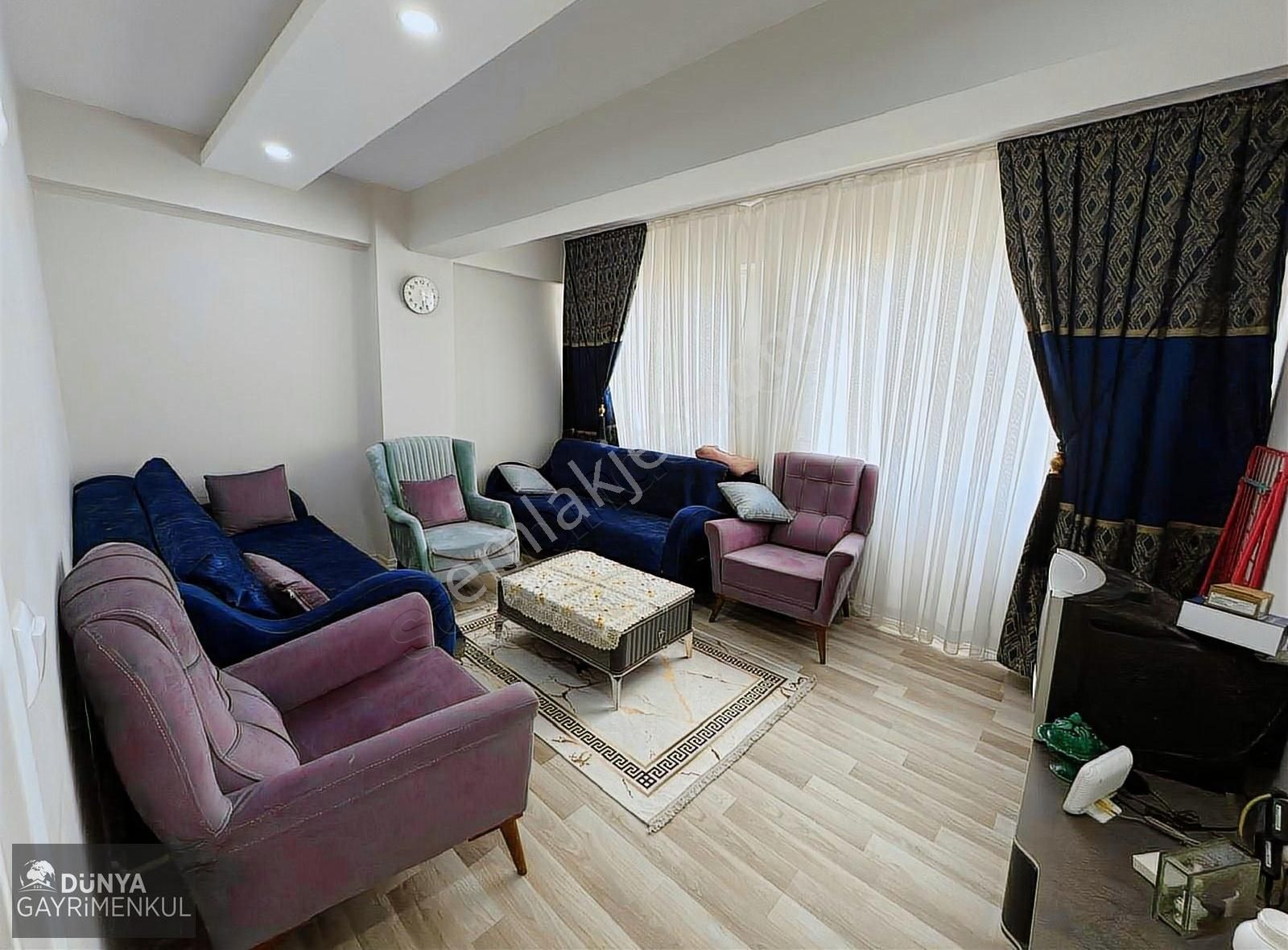 Dünya'dan Satılık Zafertepe De 2+1 Sıfır Ayarında Daire !