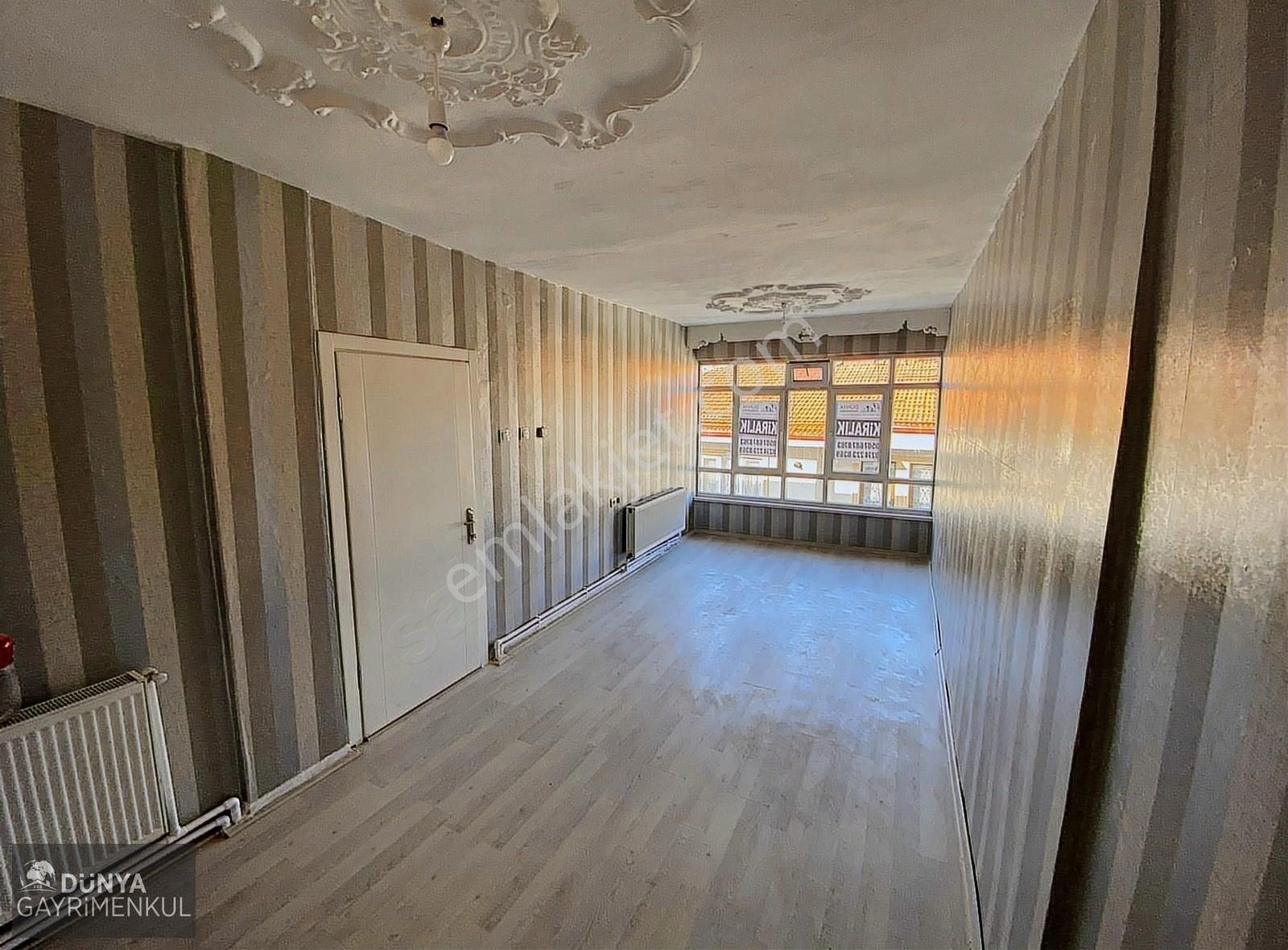 Dünya'dan Vazoya 5 Dk Yürüme Mesafesinde 2+1 Bakımlı Daire !!