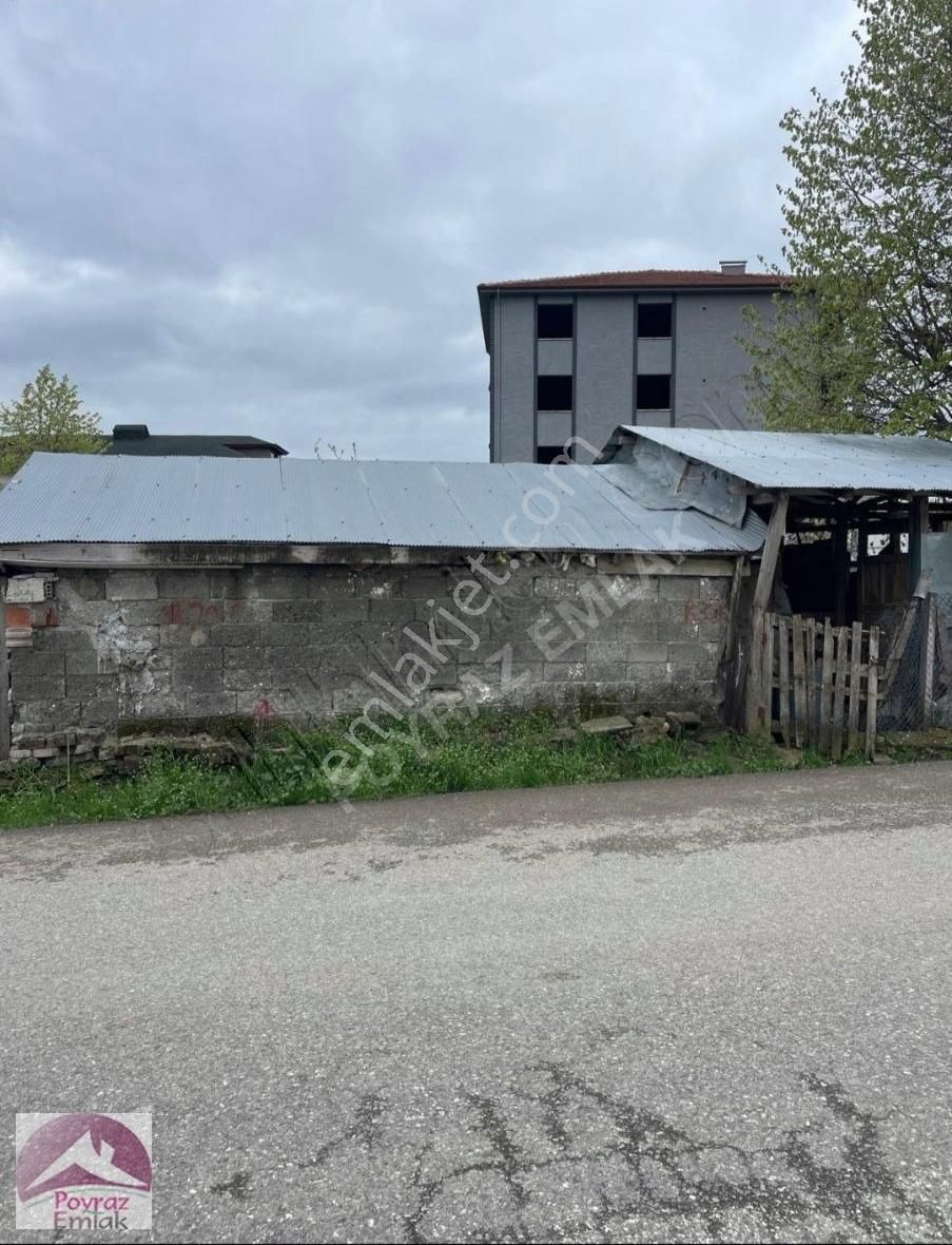 Cumayeri Mehmetakif Mah 228 M2 Ticari İmarlı Arsa