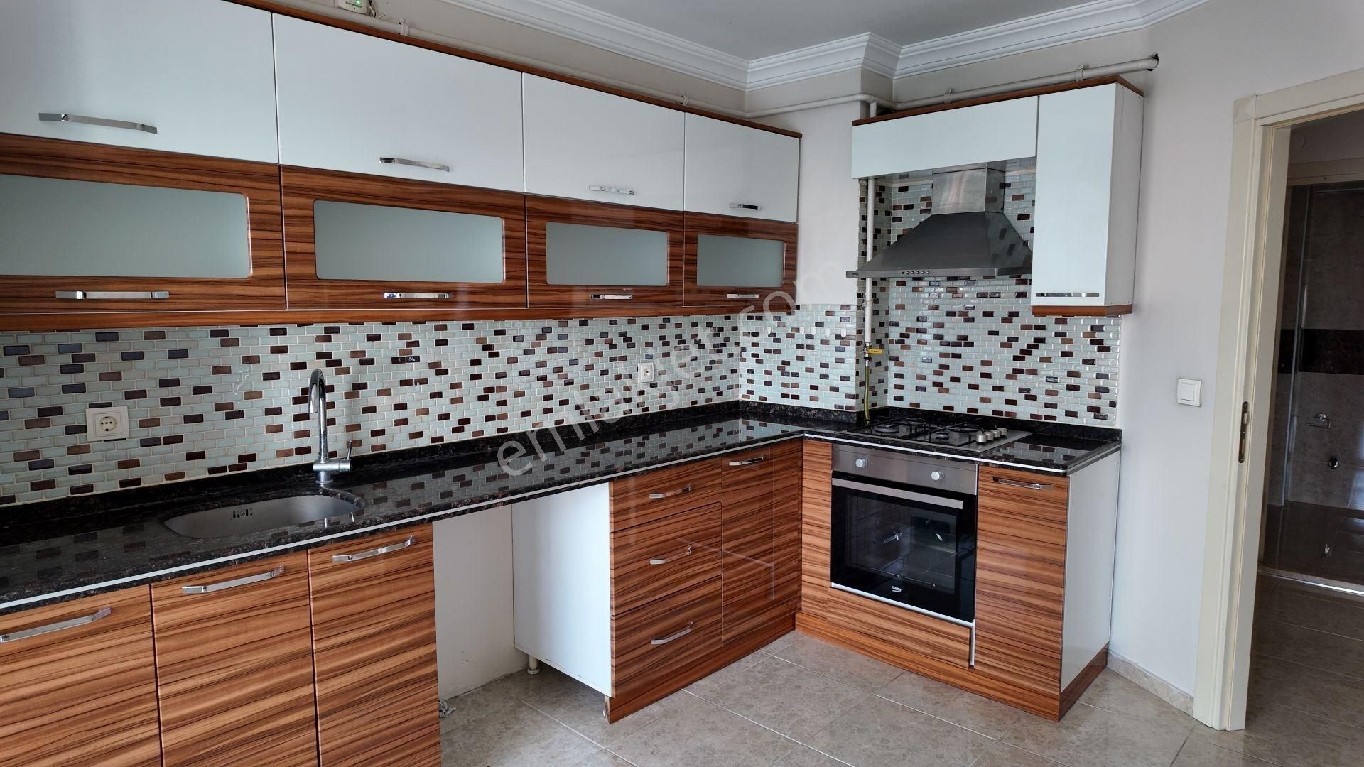 Altın Emlak Bolu Çarşı Temsilciliğinden Karamanlı Mh. 3+1 Kiralık Daire