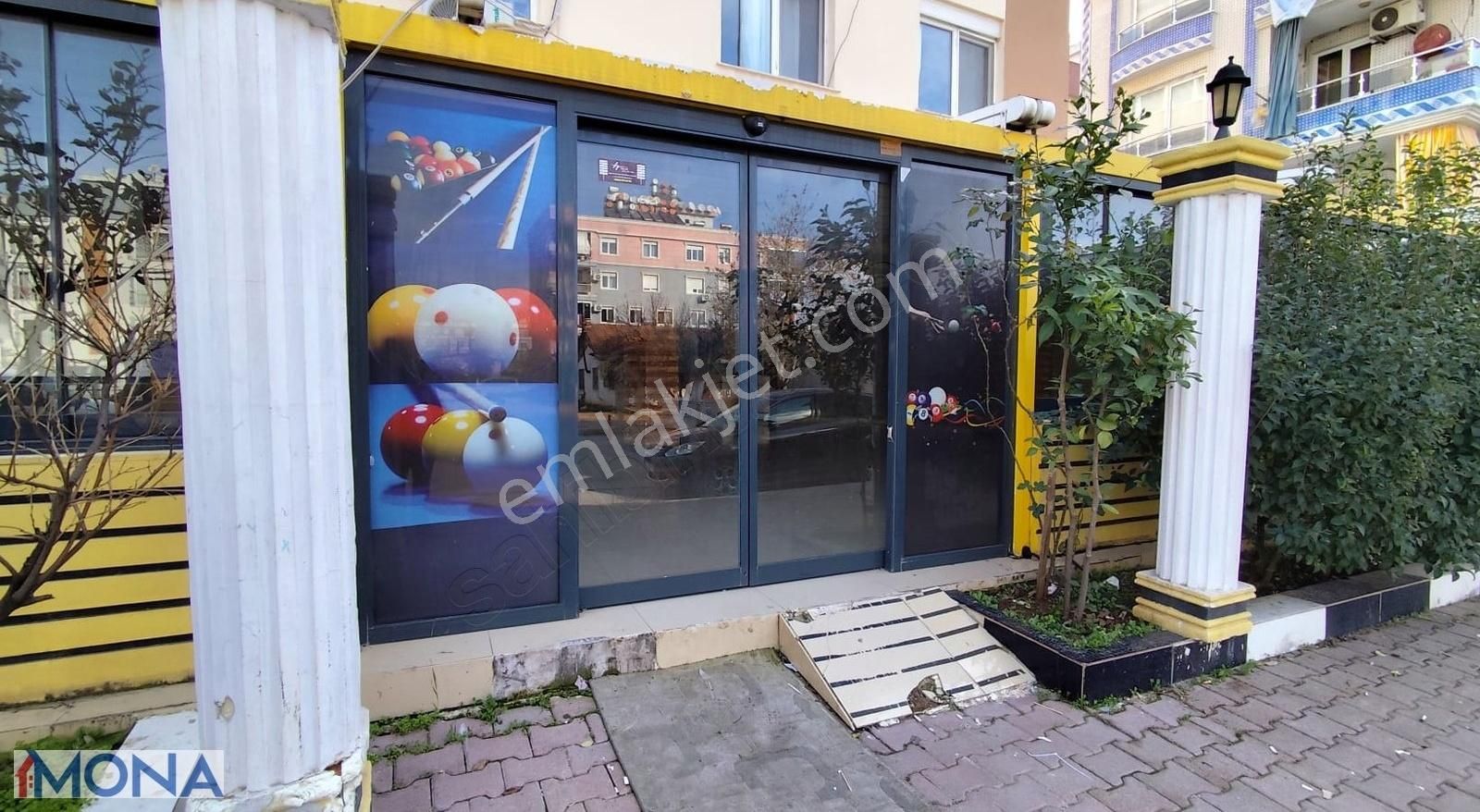 Kiralık Köşe Dükkan 400m2 Kapalı Alan