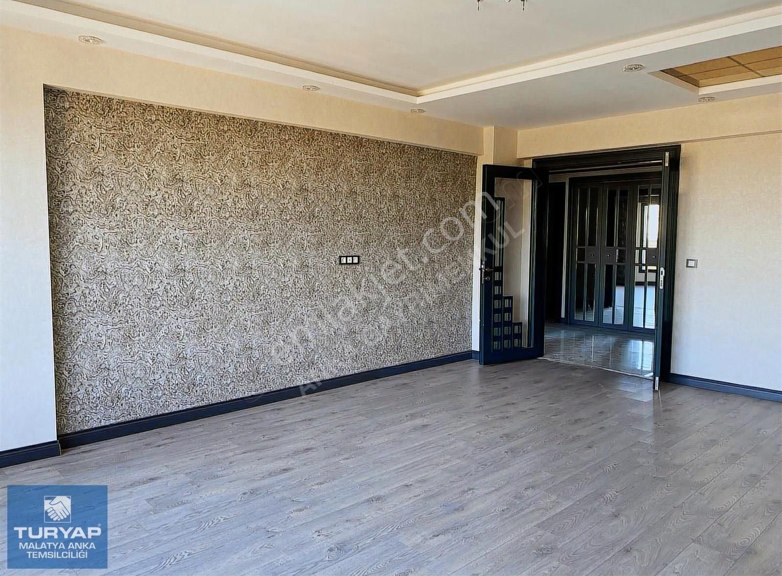 Turyap Anka'dan Yüzakı Bostanbaşı Arası Kiralık Lüks4+1daire