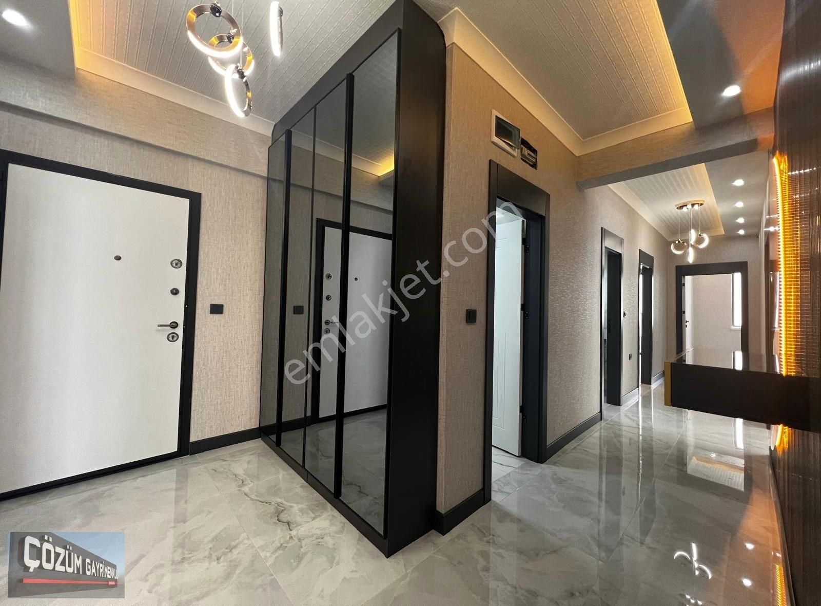 Kalite Yeniden Yazılıyor Çözüm'de Sıfır 3+1 Full Yapılı Daireler - Görsel 33