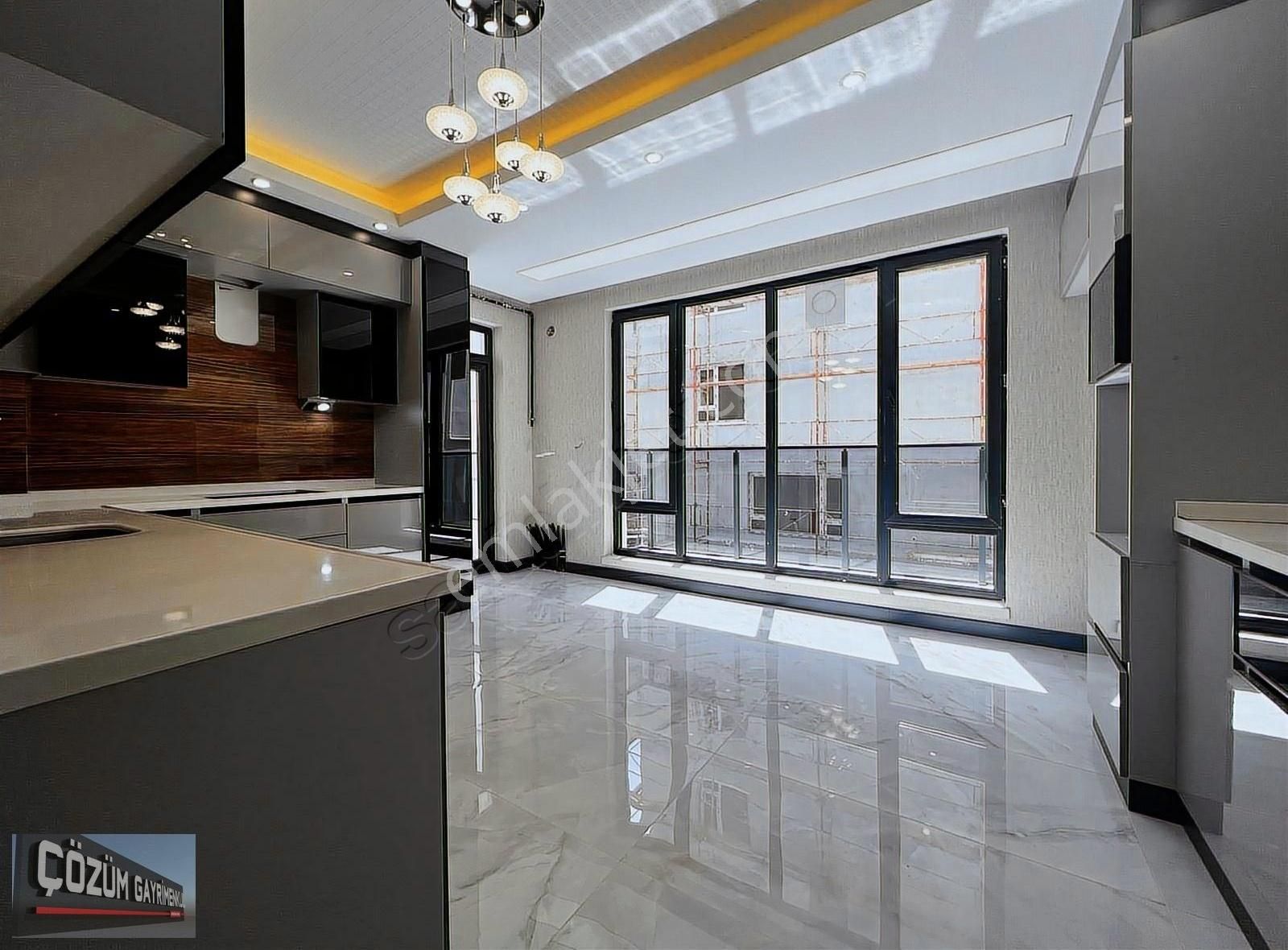 Kalite Yeniden Yazılıyor Çözüm'de Sıfır 3+1 Full Yapılı Daireler - Görsel 4