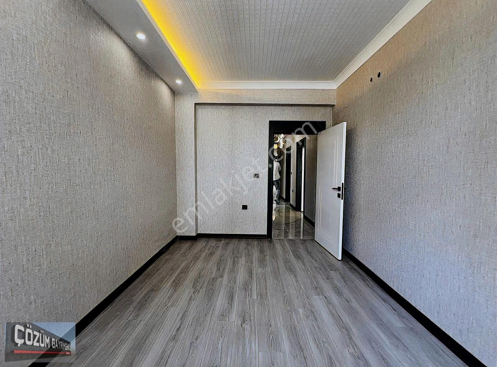 Kalite Yeniden Yazılıyor Çözüm'de Sıfır 3+1 Full Yapılı Daireler - Görsel 14