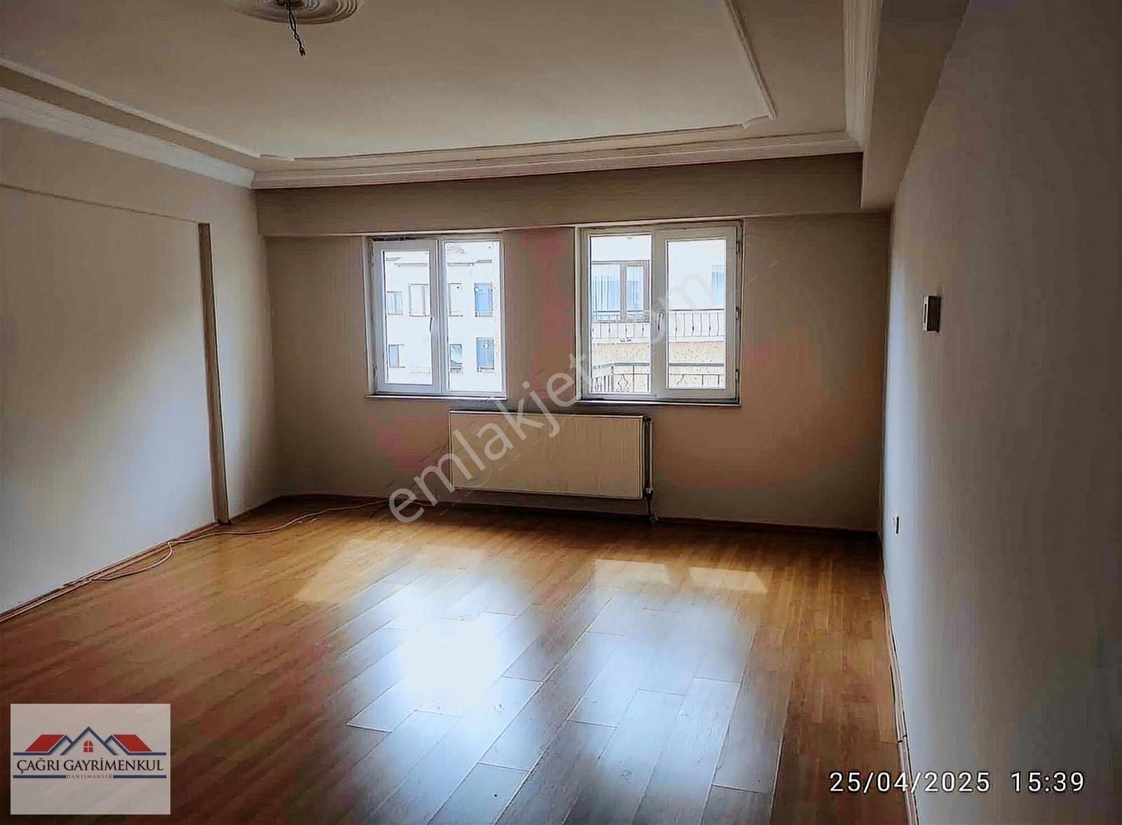 Merkezde Kaleardı Mahallesinde Kiralık 2.5+1 Daire