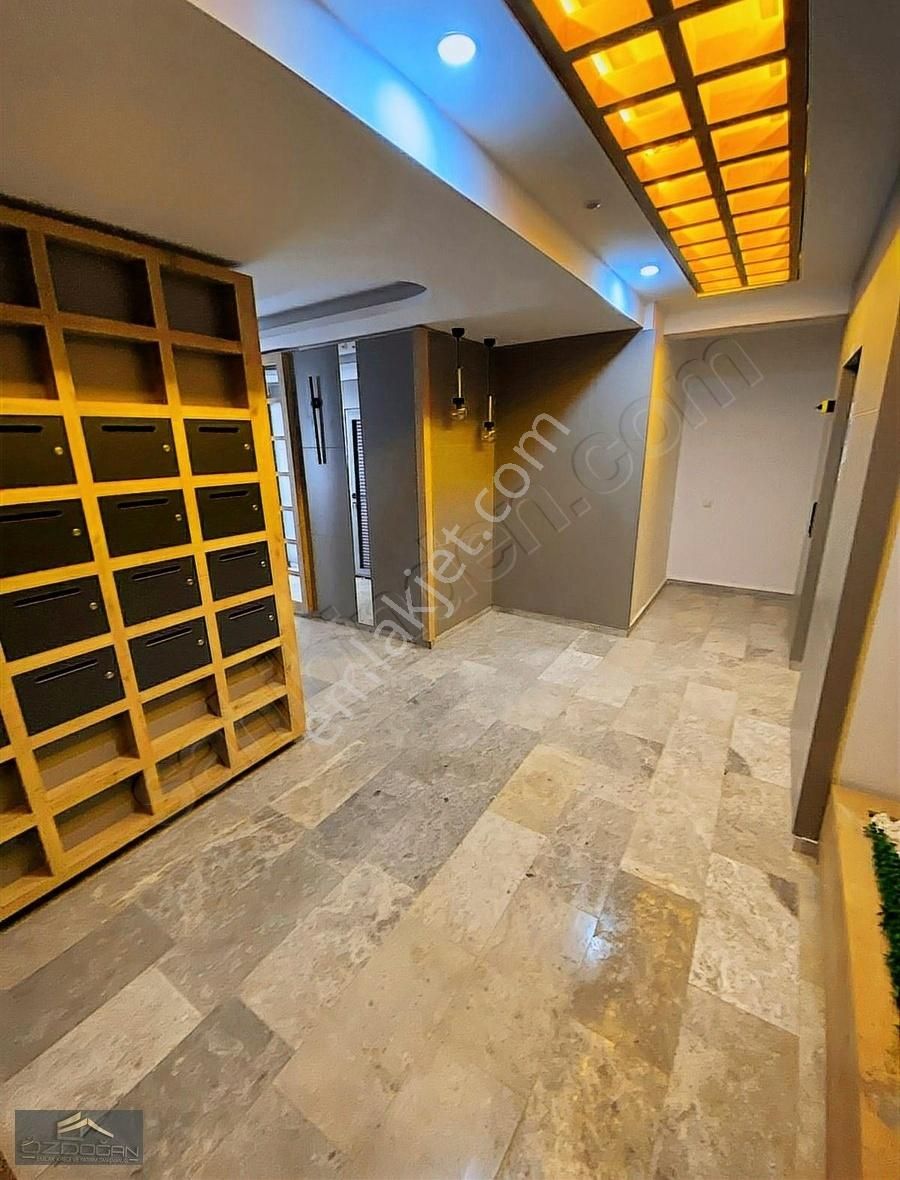 Çankaya'da Site İçi Havuzlu Lüks 2+1 Arakat Daire - Görsel 30