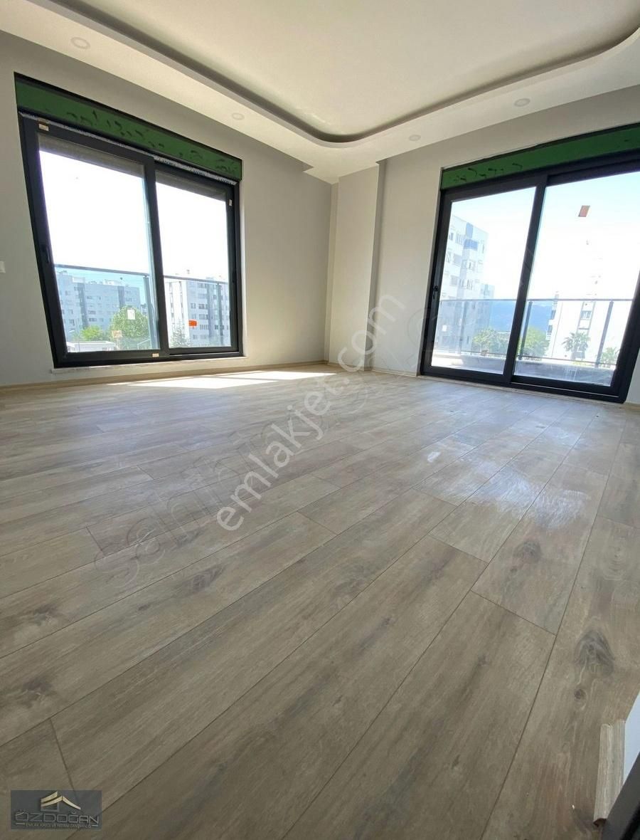 Çankaya'da Site İçi Havuzlu Lüks 2+1 Arakat Daire - Görsel 22